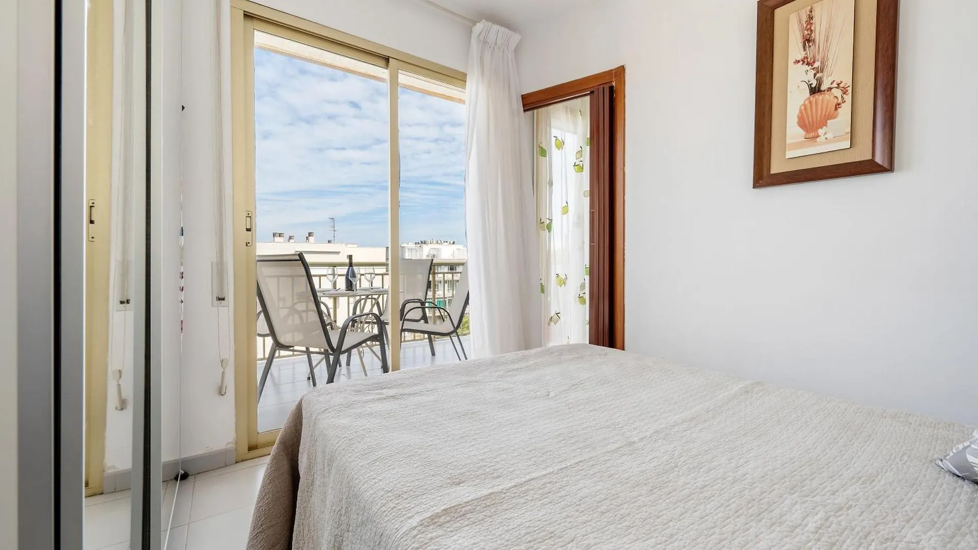 Apartamento Pino Alto 2-4 Personas Salou 0*,  Spain